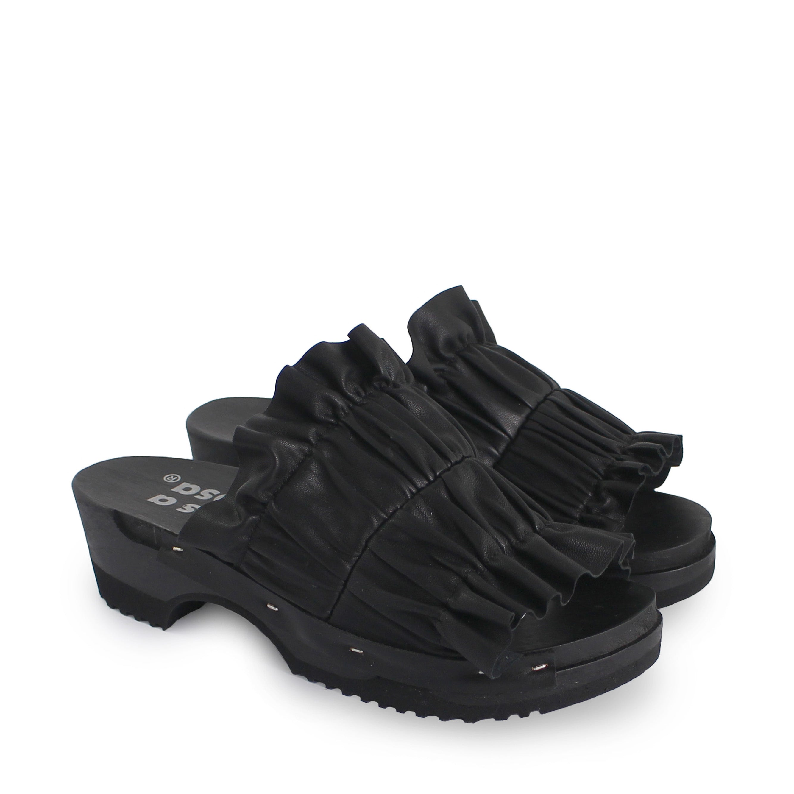 rosamosa chloe black leather wrinkle dark wooden clog