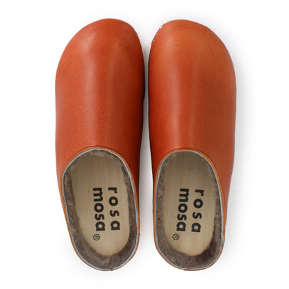 LEO Shearling + Leather Shearling Clogs + Fieno Nutria Gray