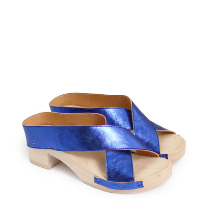 rosamosa rocco cobalt leather X form wooden clog shoe