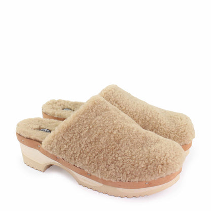 PANTO FULLY + Shearling Clog Shoes + Miele