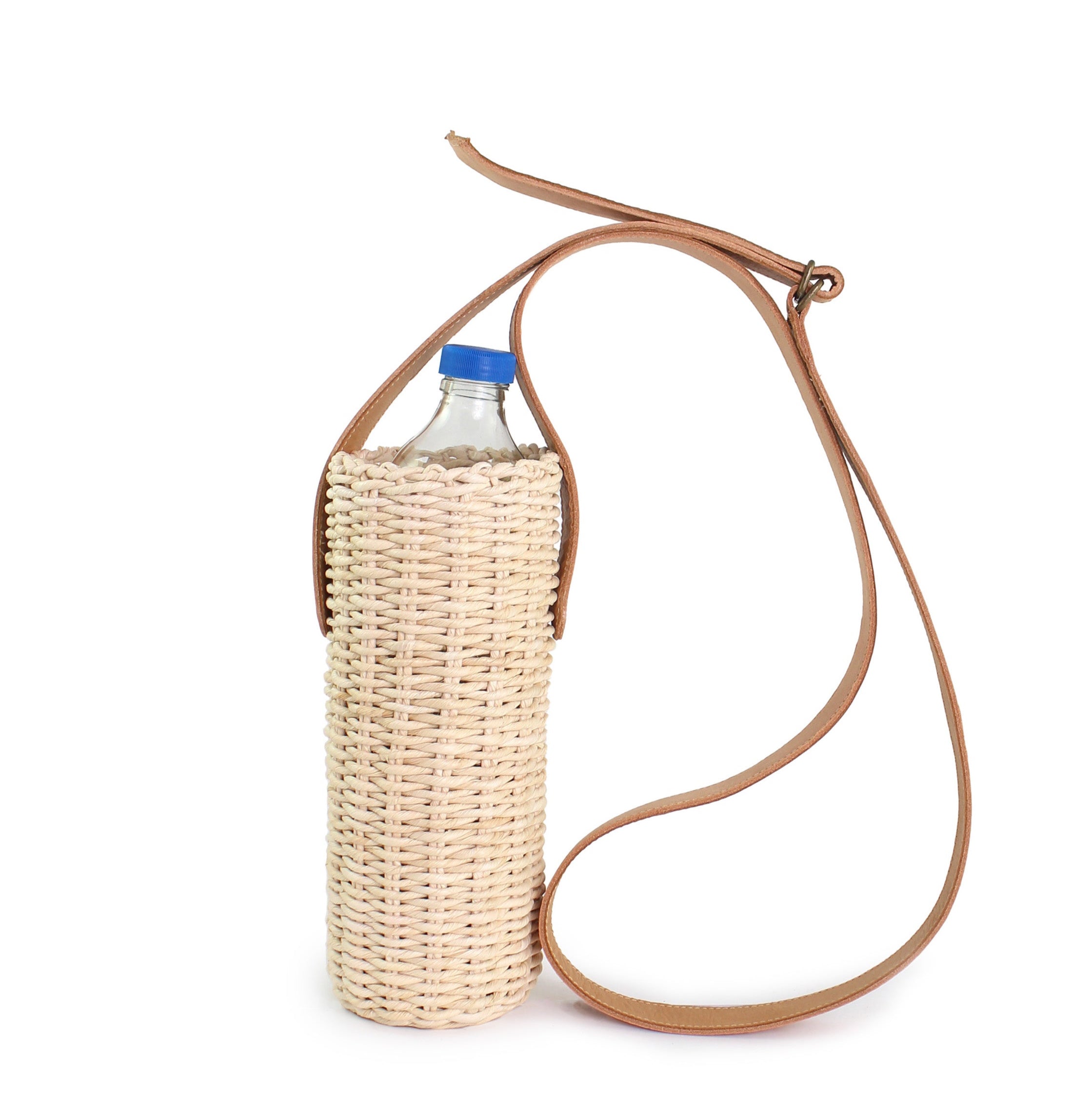 rosamosa cornleaf handwoven cammello leather bottle bag