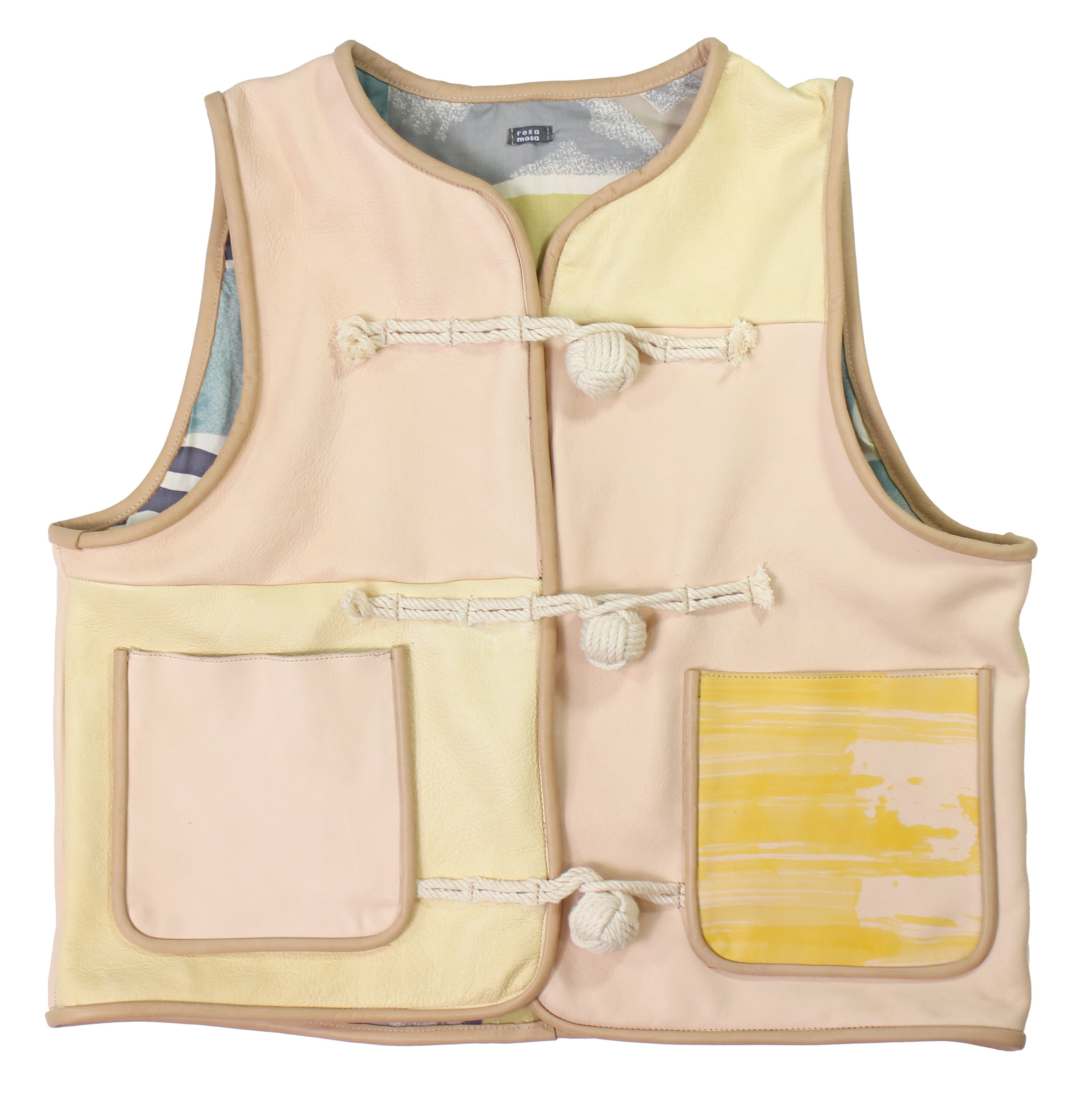 BIG BUTTON LEATHER VEST + Cotton Balls / LEATHER + Powder Deer