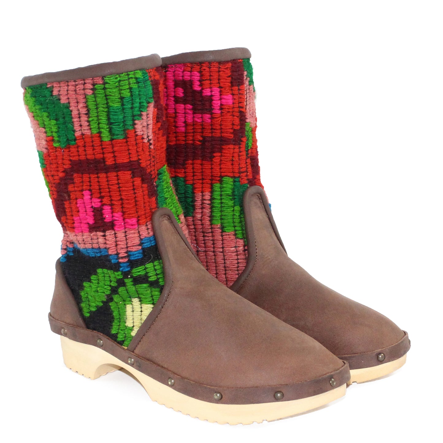 Bon 3 + Leather Wool Clog Boots + Carpet