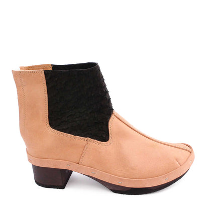 ROCCO + Leather Dark Clog Boots + Cammello / Black Pesce
